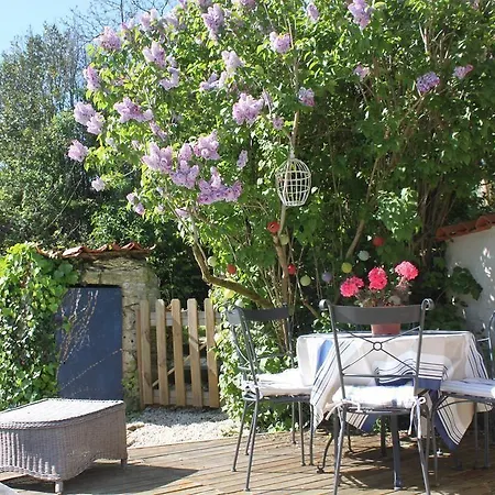 Le Clos Du Marais * Curzon