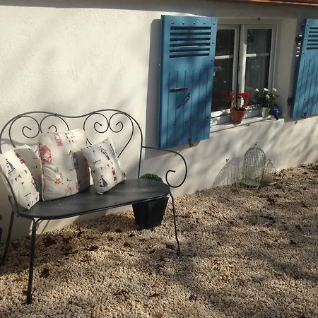 Le Clos Du Marais * Curzon