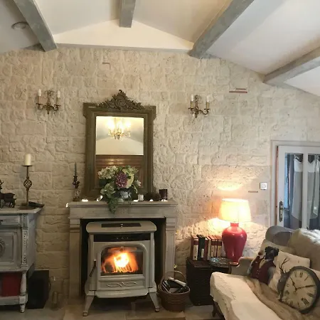 Le Clos Du Marais * Curzon